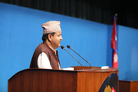 सांसद शर्माले संसदमा दिएकाे धम्कीपछि  ‘टेक एण्ड पे’ मा सरकार हच्कियाे, उर्जा व्यवसायीलाइ प्रधानमन्त्रीले बाेलाए